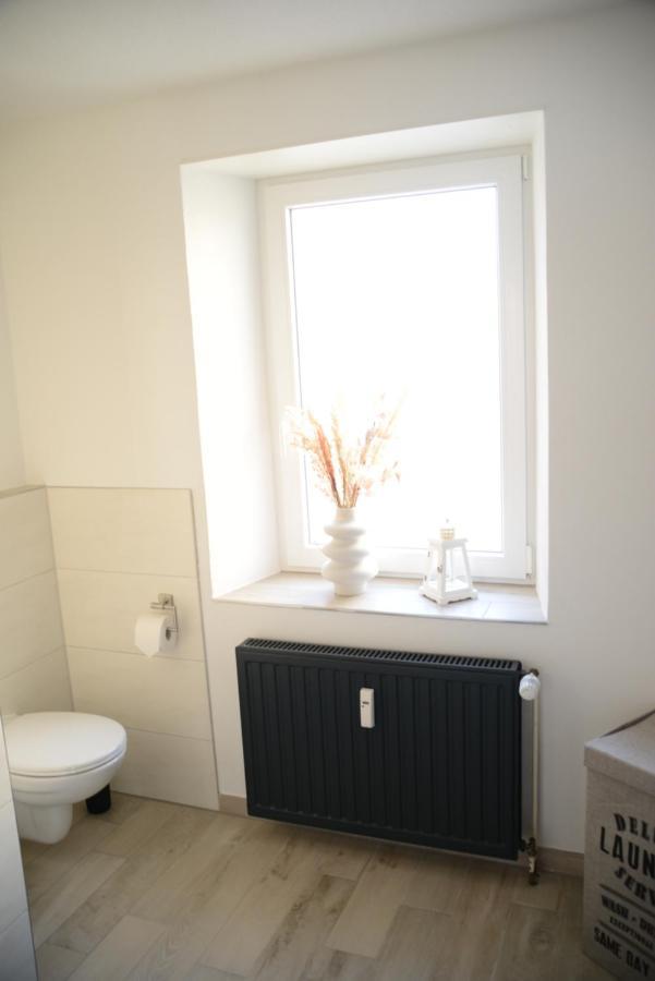 Ferienwohnung Die Alte Schule Daun Bagian luar foto